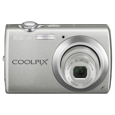 Nikon COOLPIX S220 Digital Camera 10.0MP 3x Optical Zoom CCD Auto