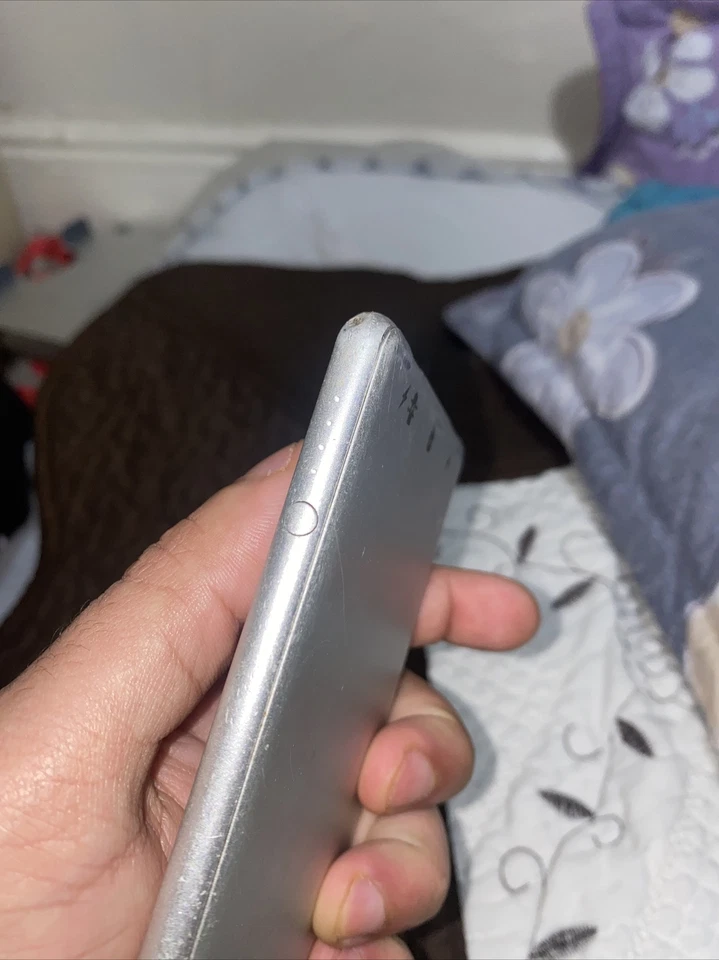 NEW Mophie Powerstation Plus 3x SILVER 5000mAh Battery Charger  iPhone iPad iPod - Image 4 of 4