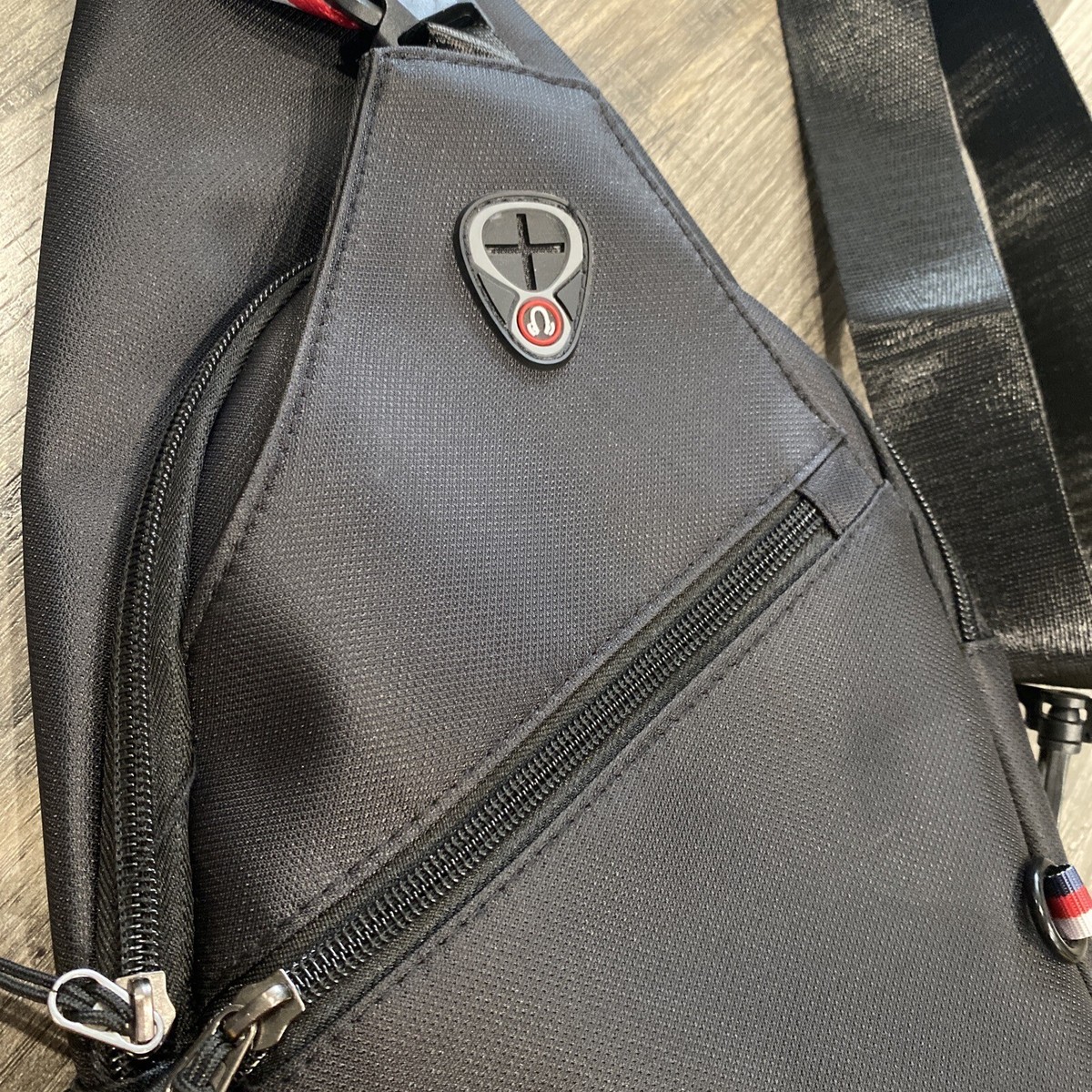 FLATLUX Days Sling Bag黒 メッシュポケット付き FLATLUX】DAYS SLING BAG