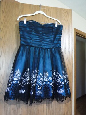 Masquerade Brand Teal/Black Strapless Above Knee/Mini Prom/Homecoming Size 9/10 | eBay Masquerade Brand Teal/Black Strapless Above Knee/Mini Prom/Homecoming Size 9/10 | eBay