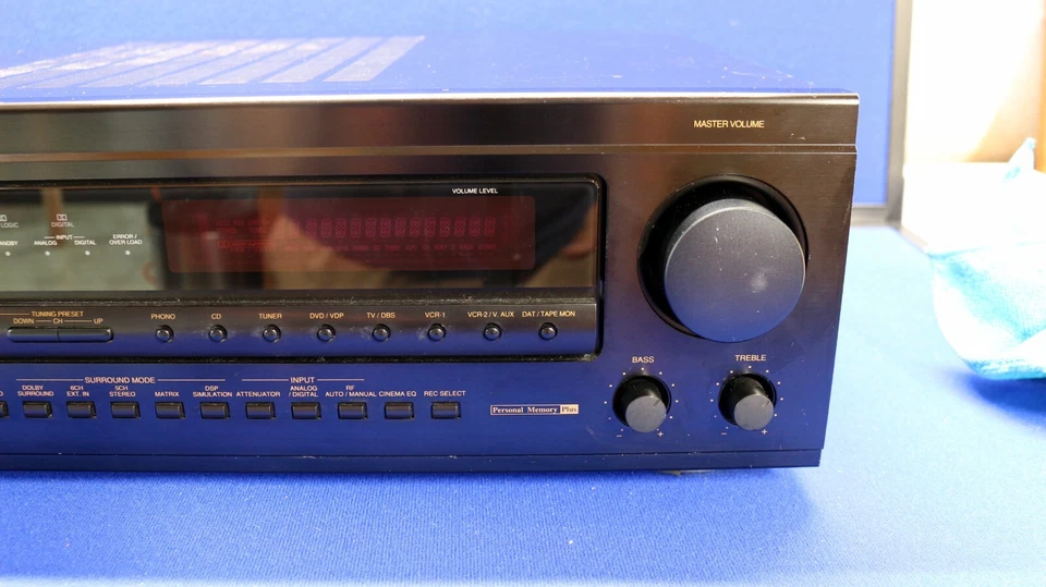 Denon AVR-3200 AV Surround Receiver  w/ Dolby Digital, Phono, dvd, Tuner + - Image 3 of 4