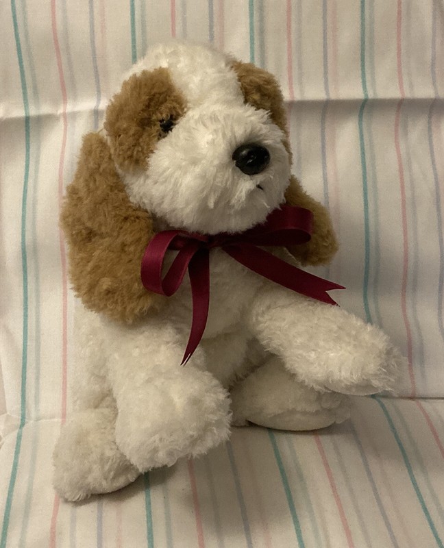 Vintage 2000 Toys R Us Animal Alley Cocker Spaniel White Tan Puppy Dog Plush 10”