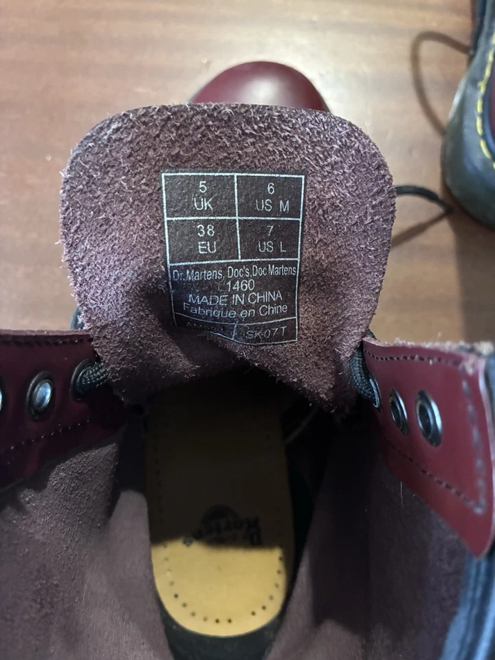 Dr. Martens 1460, foto 4 di 5