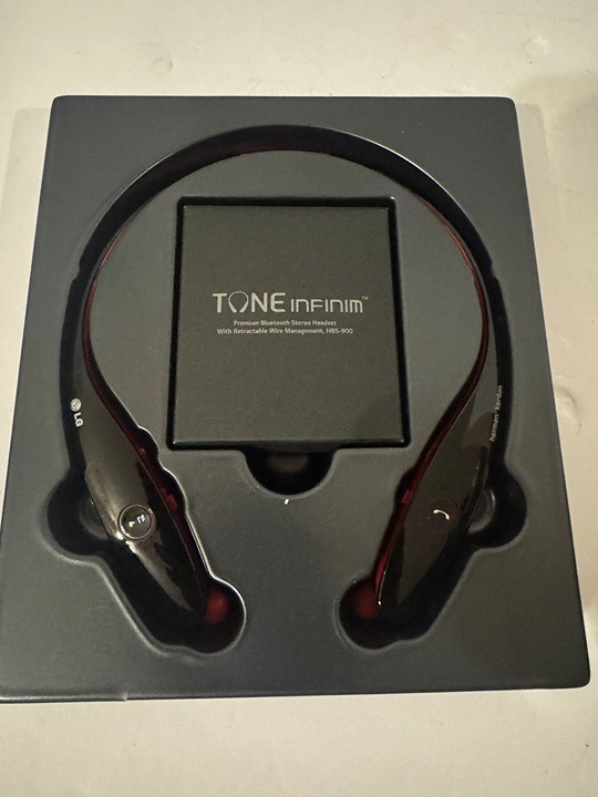 LG Tone Infinim HBS-900 Wireless Stereo Headset Black Used T