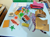 Christmas crackers fillers  items 33 +