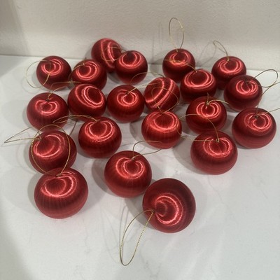 VTG Lot of 21 Satin-Sheen Red Unbreakable Christmas Ornaments Balls