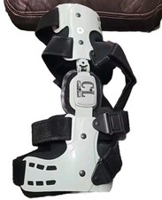New COMFORTLAND CL OA-200-R Hinged Knee Brace for Right Knee Medical Grade   
