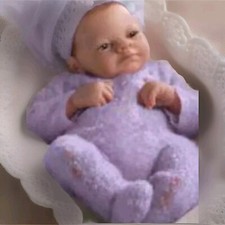 Bambola vintage So Truly Real Reborn Baby Emily angeli danzati Ashton-Drake Galleries