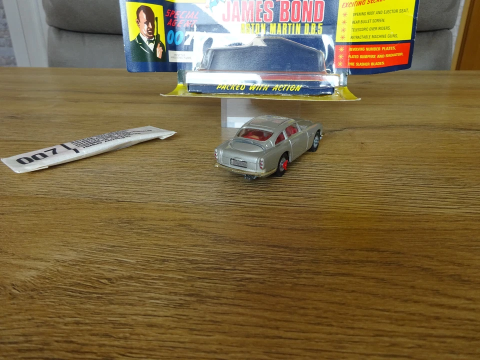 Corgi Toys 270 James Bond's Aston Martin DB5  in OVP  60er Jahre Corgi Rarität - Bild 4 von 4
