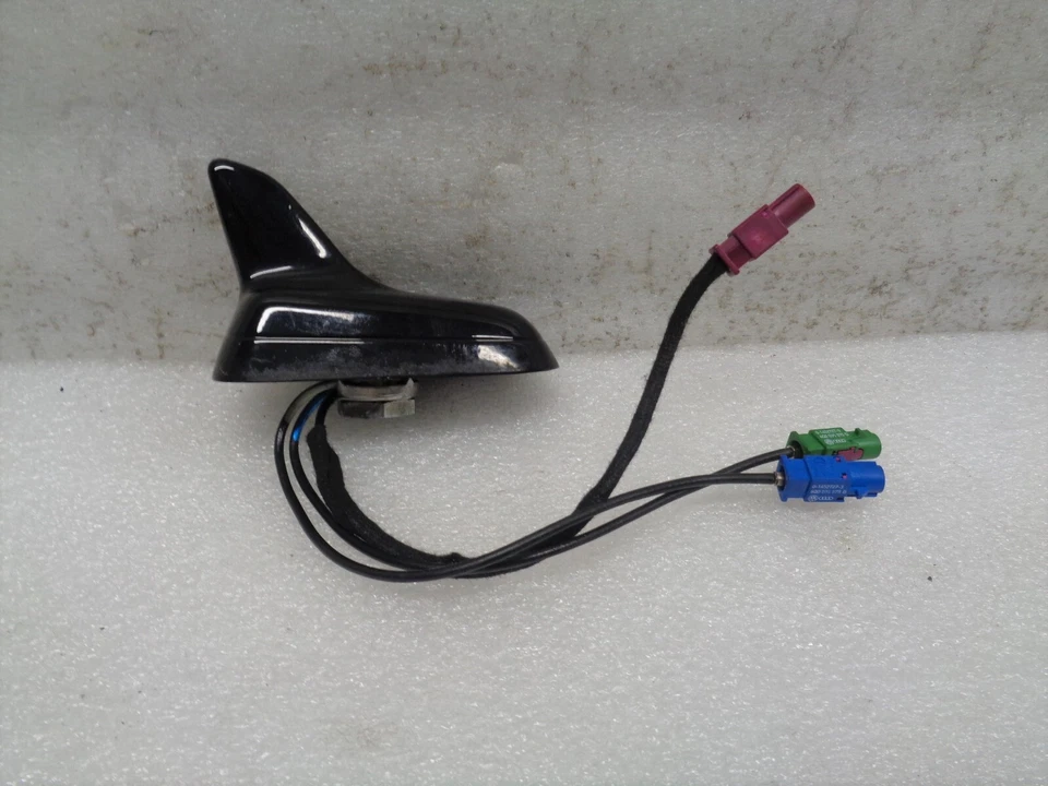 Antena FIN 2009-2012 AUDI A4 Quattro 2.0L Roof Shark AK2209137 - Imagem 4 de 4