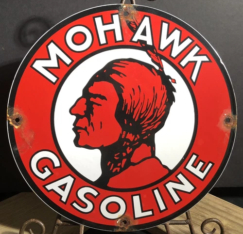 VINTAGE MOHAWK OILS MOTOR OIL GASOLINE PORCELAIN ENAMEL GAS PUMP SIGN