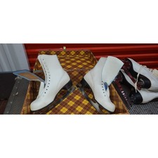 Vintage White Figure Skates Lot 2 Pairs Size 8 and 9 with Retro Plaid Case Japan