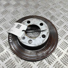 Disco freno posteriore sinistro Skoda Scala 2Q0615601H 1.0 benzina 85kw 2020 32066104