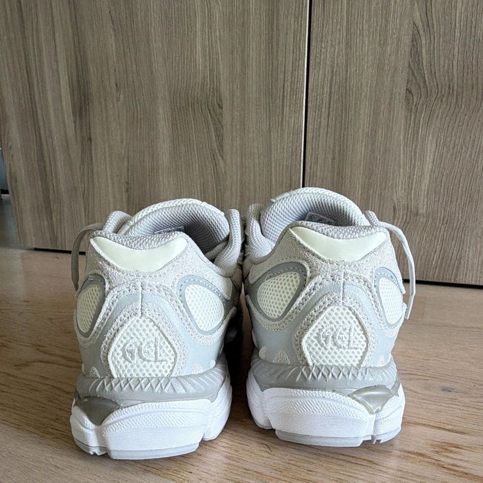 ASICS Gel NYC Herren Sneaker Low Top Weiß Mesh gepolstert Schnürung EU 42 - Bild 3 von 4