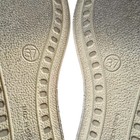 Foto 11 di 12
