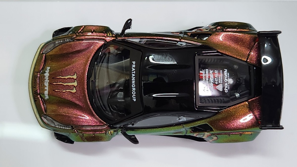 1:64 Veloce Ferrari 488 GTB Chameleon Monster LB Performance