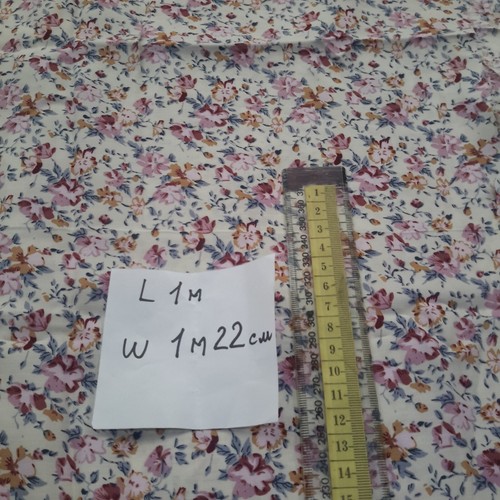 VINTAGE RETRO RAYON FABRIC SIZE IN PHOTOS (COMBINE POST AVAILABLE) - Picture 6 of 6