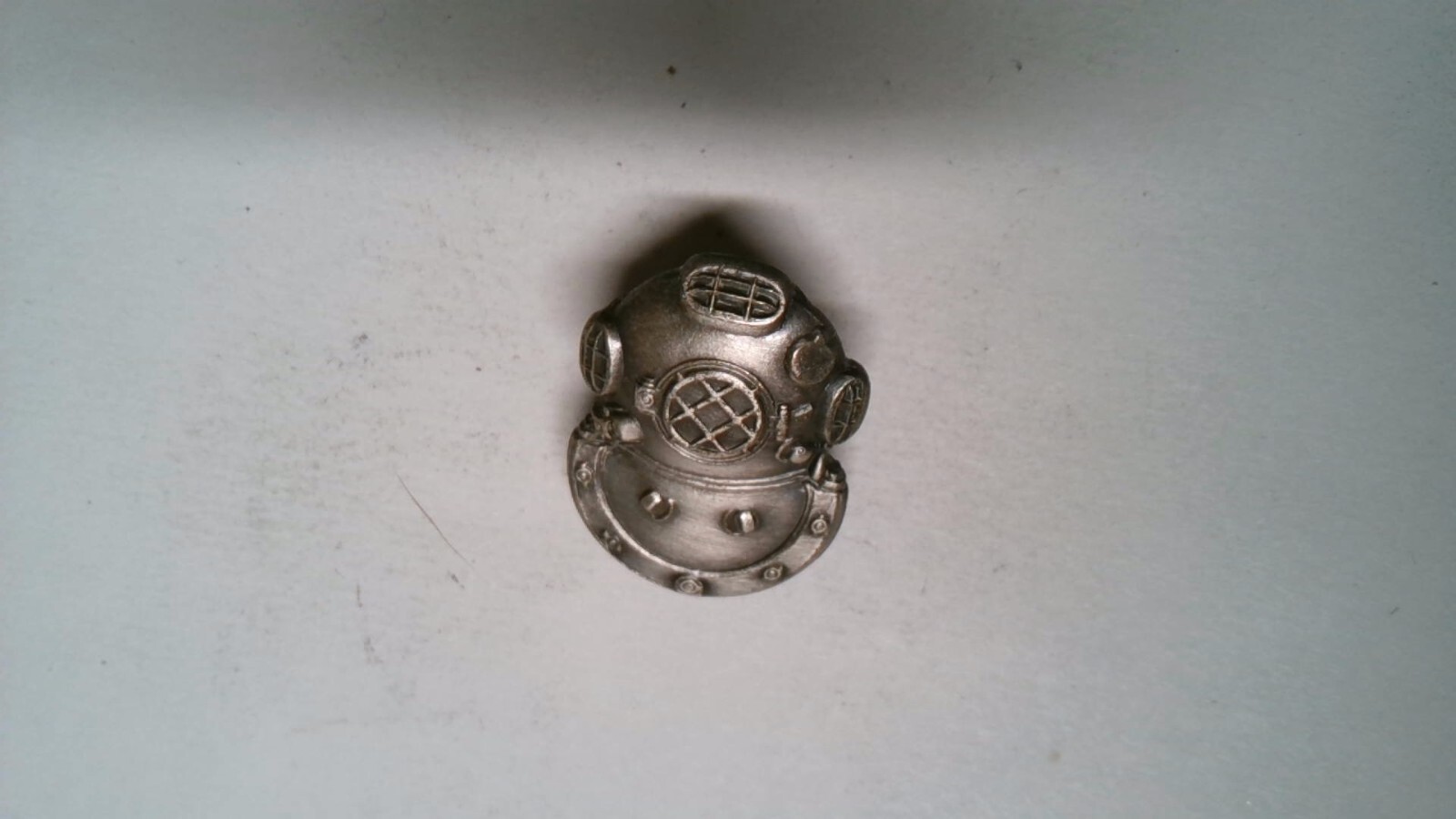 US MILITARY INSIGNIA BADGE DULL METAL US NAVY DIVER 2ND CLASS