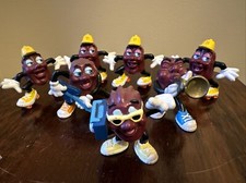 Vintage California Raisins Mini Figures Lot of 7 Roller skates Band Boom Box