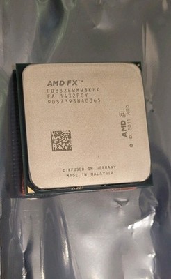 AMD FX-8320E Eight-Core 3.2GHz  AM3+ Processor & 8GB (2x4GB) Corsair XMS3 RAM