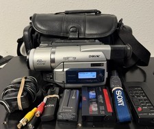 Sony Handycam DCR-TRV520 NTSC Digital 8/Hi8 Camcorder Nightshot  USB TESTED  
