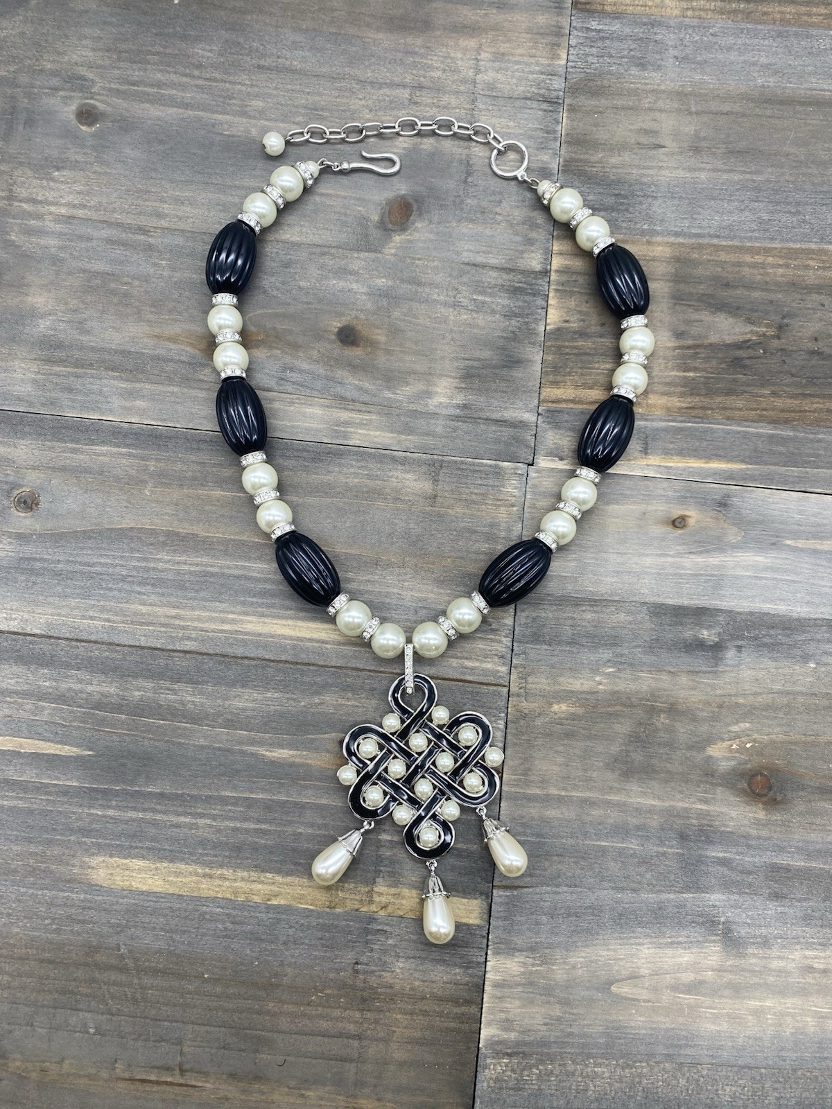 Hutton Wilkinson Statement Necklace Endless Mysti… - image 1