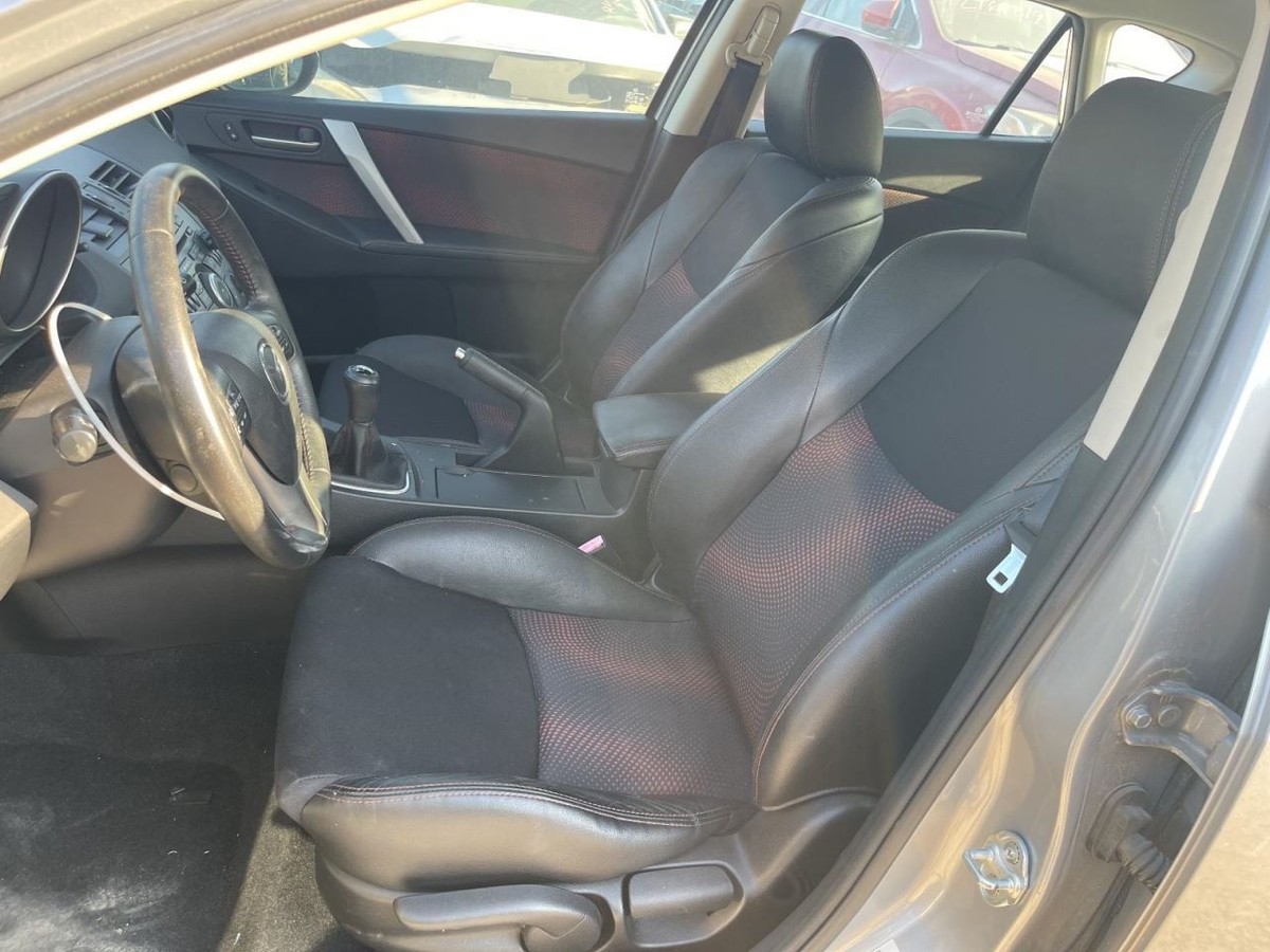 2012 MAZDA 3 MAZDASPEED Front INTERIOR Door Trim Panel Right