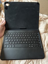 Ipad tablet case with keyboard