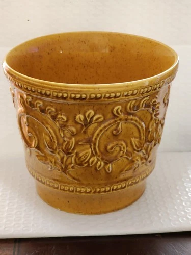 572.  Haeger Art Pottery Large 8” Tall Yellow Planter  USA #28