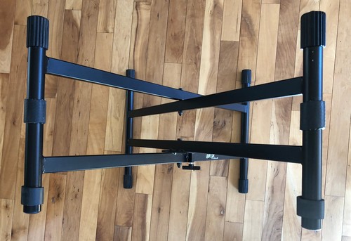Quik-Lok Heavy Duty Double Brace Keyboard Stand - Picture 3 of 4
