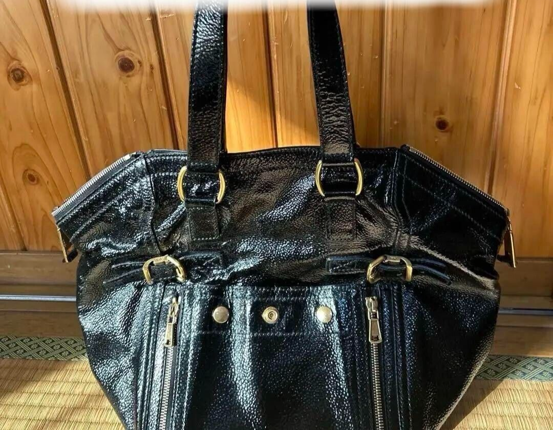 [N MINT] Yves Saint Laurent Borsa a mano in pelle verniciata nera CENTRO