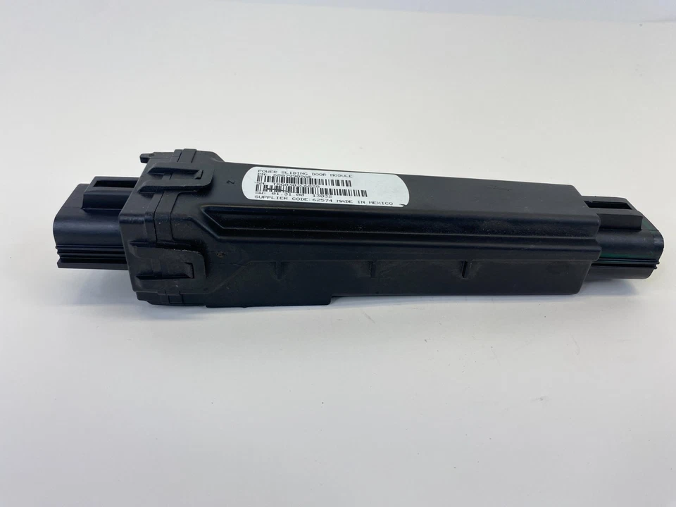 Módulo de control de vía eléctrica para puerta corredera trasera Town & Country 2008-2016 68079909AB Foto 3 de 4