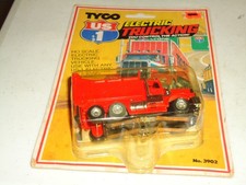HO TYCO US1 ELECTRIC TRUCKING RED DUMP TRUCK CARDED SEALED US-1