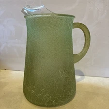Color Craft MCM Spaghetti String Glass Pitcher Green White Drizzle EXCELLENT!