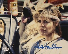 Linda Hamilton Signed 8x10 Terminator Autographed JSA