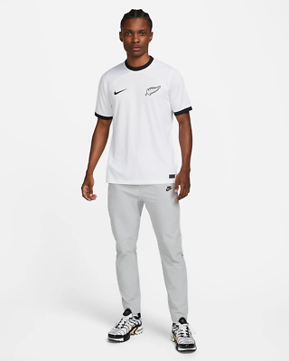 Nike Men's S New Zealand 2022-23 White Black Stadium Soccer Jersey