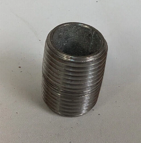 (LOT OF 30) 1/2" X Close Galvanized Pipe Nipple Fitting MPT NPT
