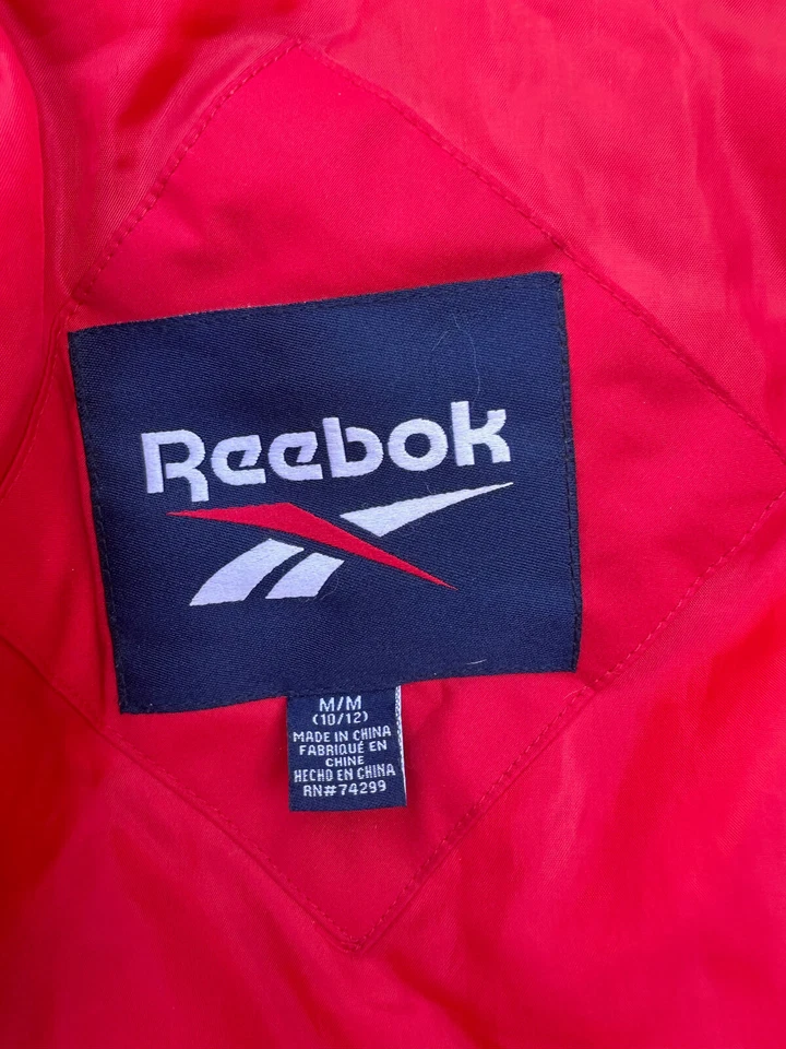 Vintage Reebok Red Hooded Winter Jacket Size Girls M (10-12). - Image 4 of 4
