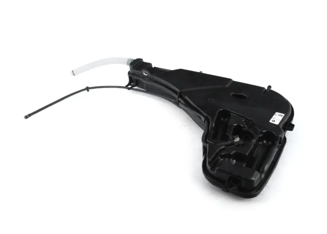 NEW BMW X6G06 WINDSHIELD CLEANING CONTAINER 61667483867 7483867 