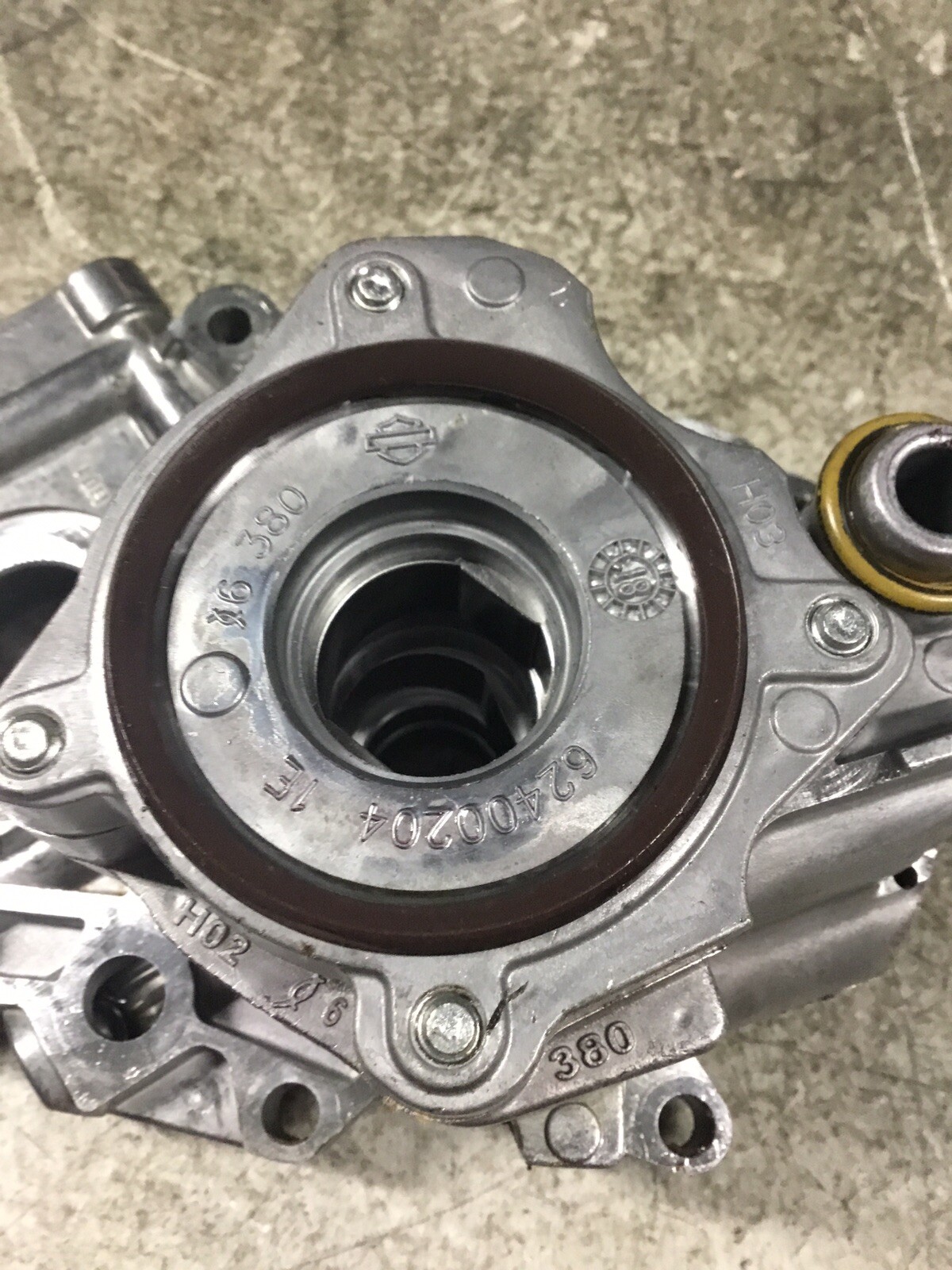 Harley Davidson Milwaukee Eight M8 Oil Pump 62400176, 62400204