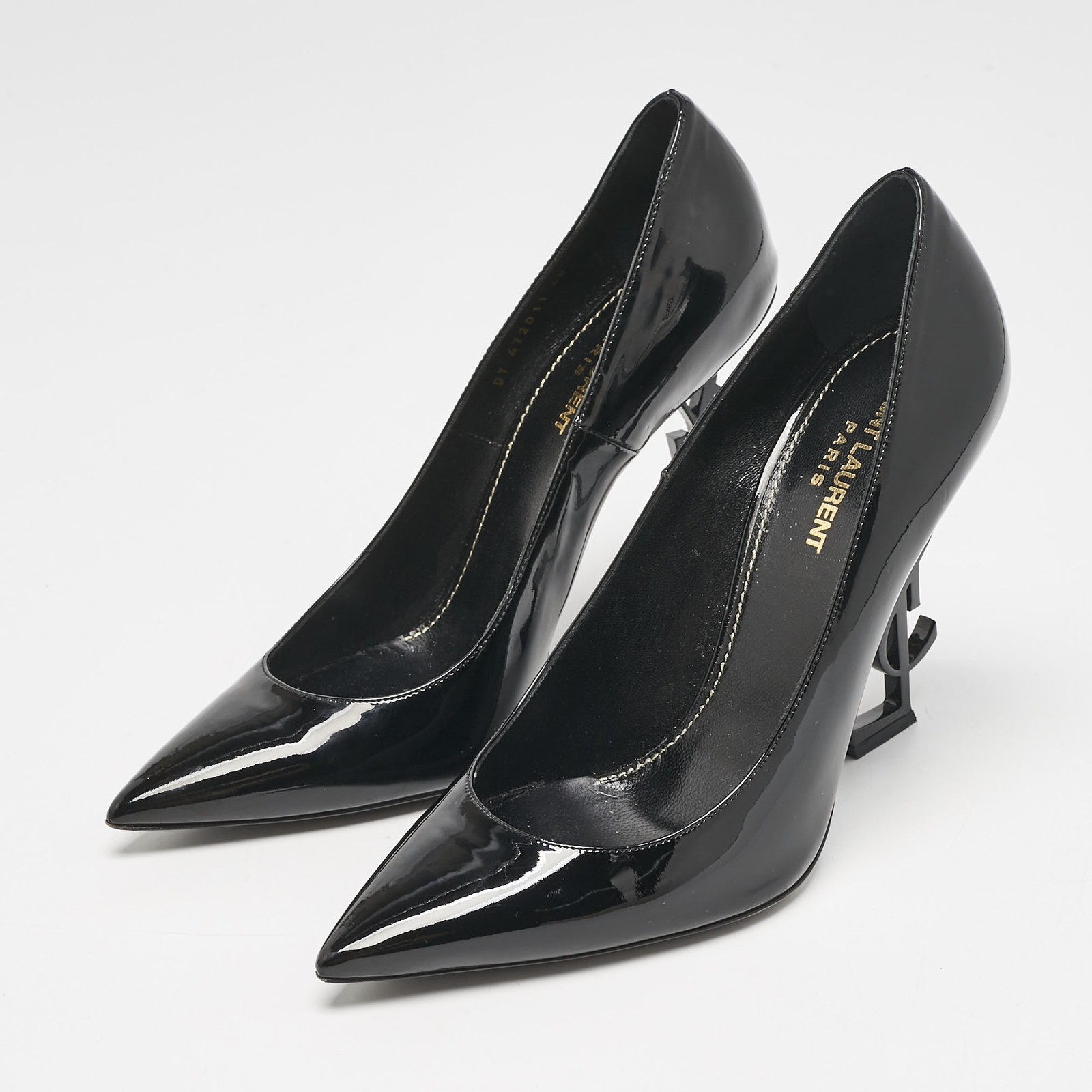 Decolte Saint Laurent nere in vernice Opyum a punta taglia 40