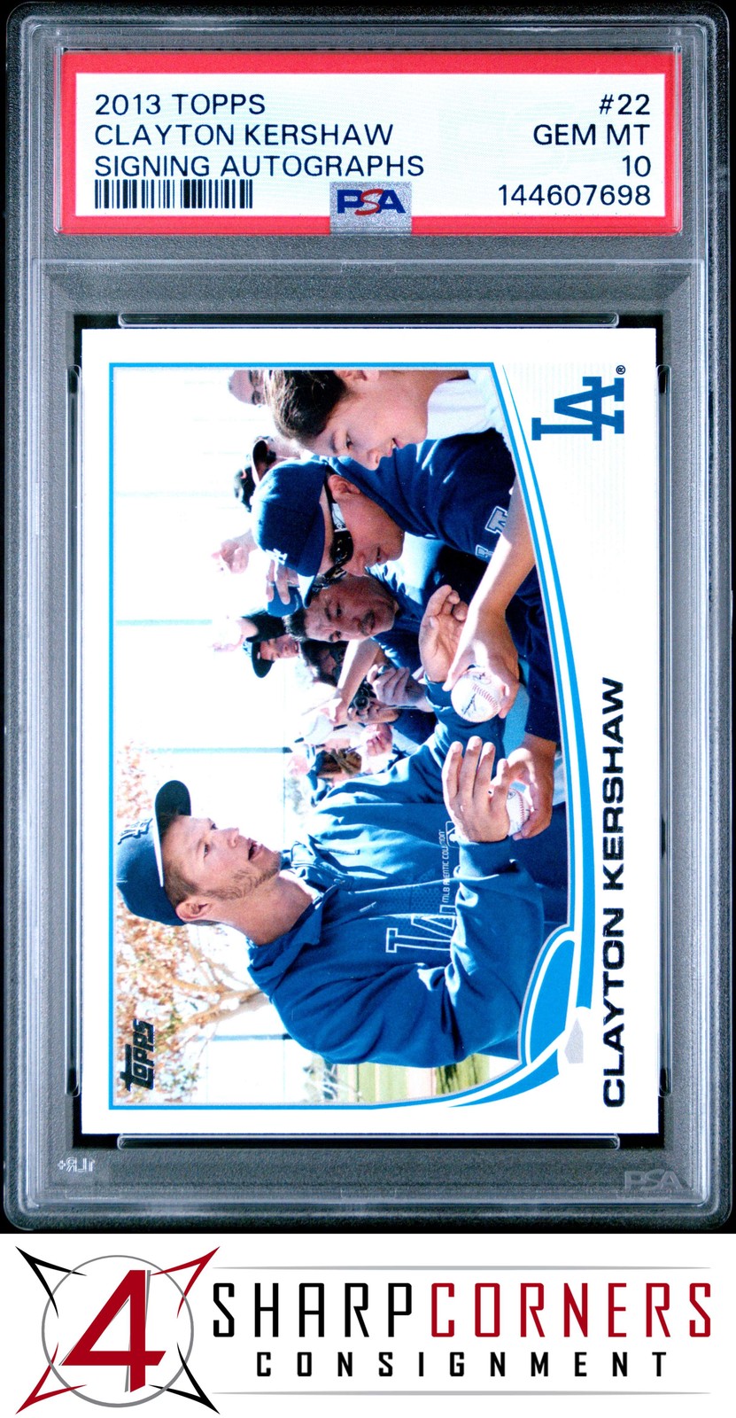 2013 TOPPS #22 CLAYTON KERSHAW SIGNING AUTOGRAPHS PSA 10