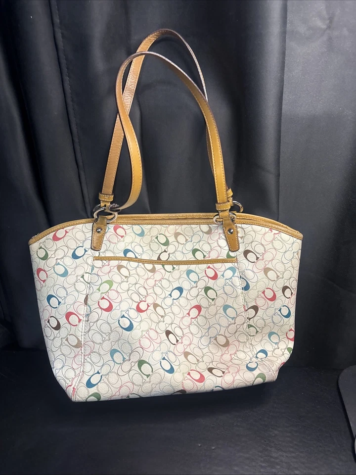 Bolso de Mano Leah Coach con Cremallera C1077-F15140 Multicolor Firma “C” 15 X 10 Cartera Foto 2 de 4