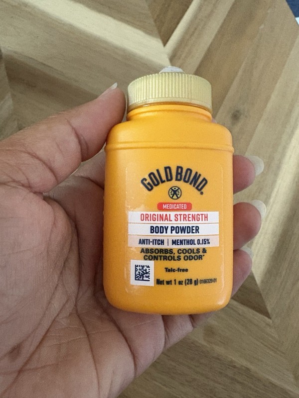 10 containers of Gold Bond Anti-Itch Body Powder Menthol Scent Travel Size