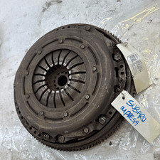 30100AA970 Disque d'embrayage  SUBARU IMPREZA 3a Serie 2.0D Ber.