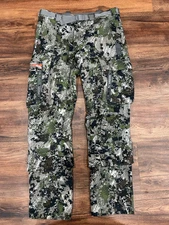Sitka Elevated Forest Early Season Whitetail ESW Pants XL - 36T Boot Cover