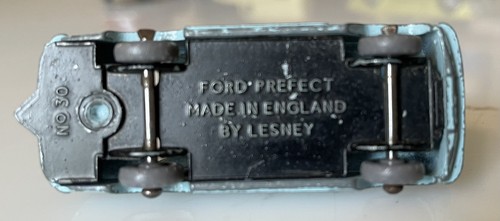 MATCHBOX LESNEY FORD PREFECT - No 30- Rare Blue - Picture 5 of 10