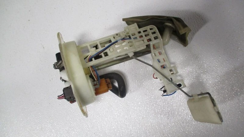 INFINITI I30 1998 - 1999 FUEL PUMP ASSEMBLY OEM - Изображение 2 из 2