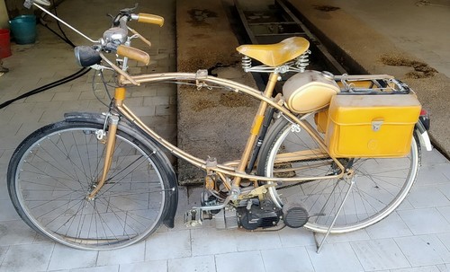 BICI PIEGHEVOLE TRUSSARDI CON MOTORE A SCOPPIO USATA DELL'EPOCA MOSQUITO |  eBay