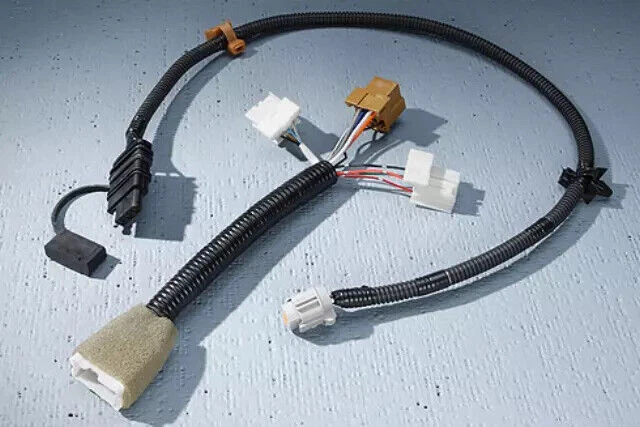 Genuine Nissan Hitch Harness 999T8-CU000